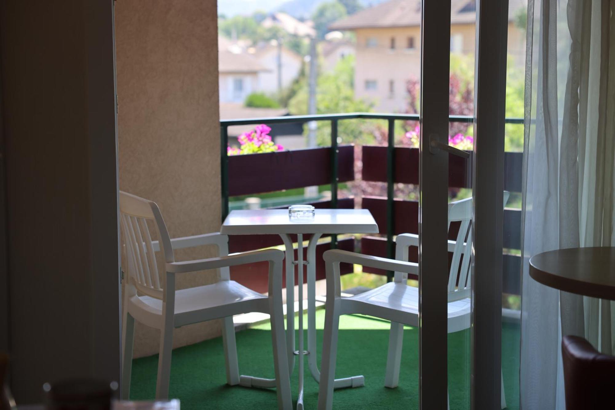 Logis Hotel Arc En Ciel Thonon-les-Bains Exterior foto