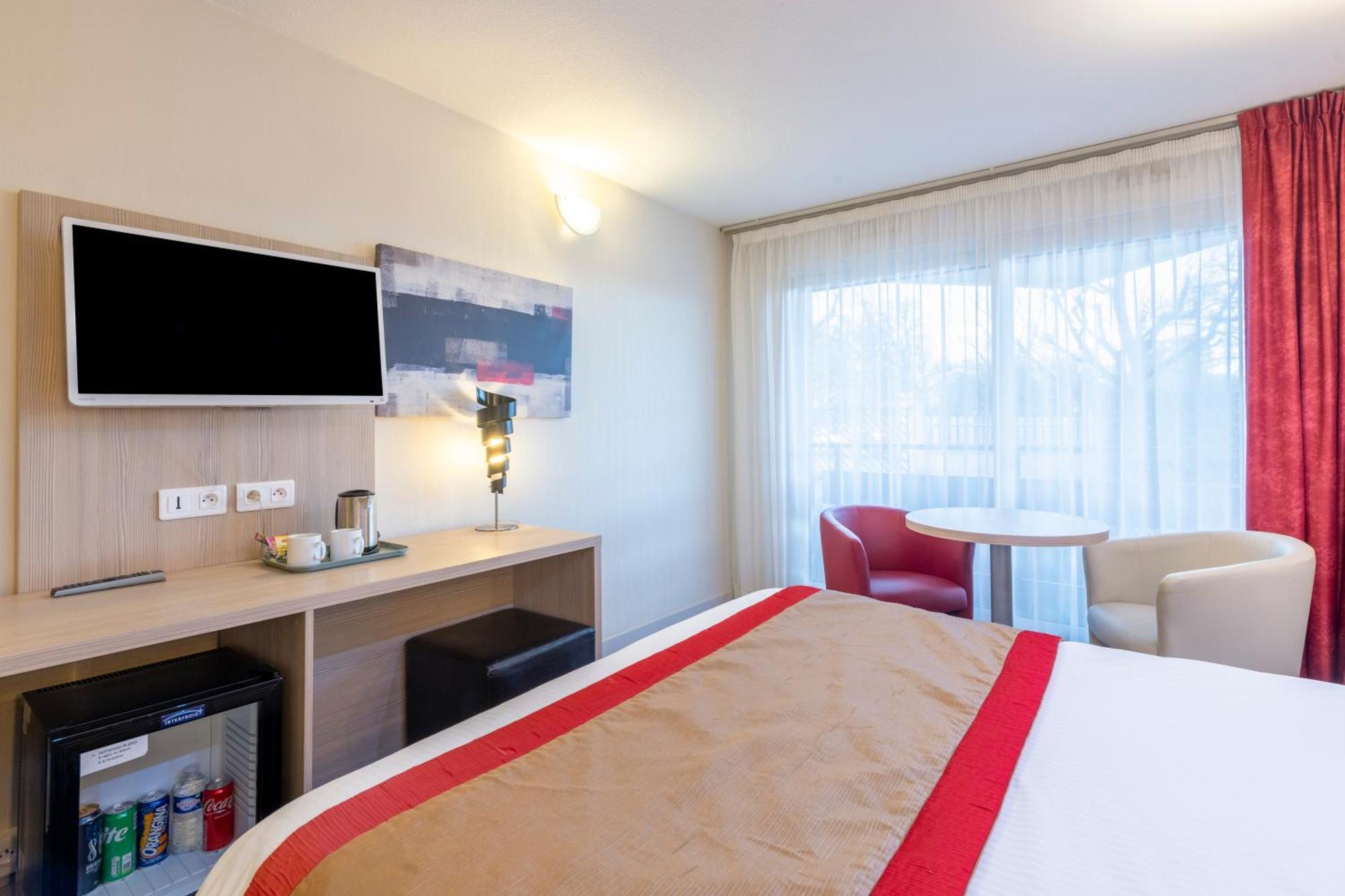 Logis Hotel Arc En Ciel Thonon-les-Bains Habitación foto