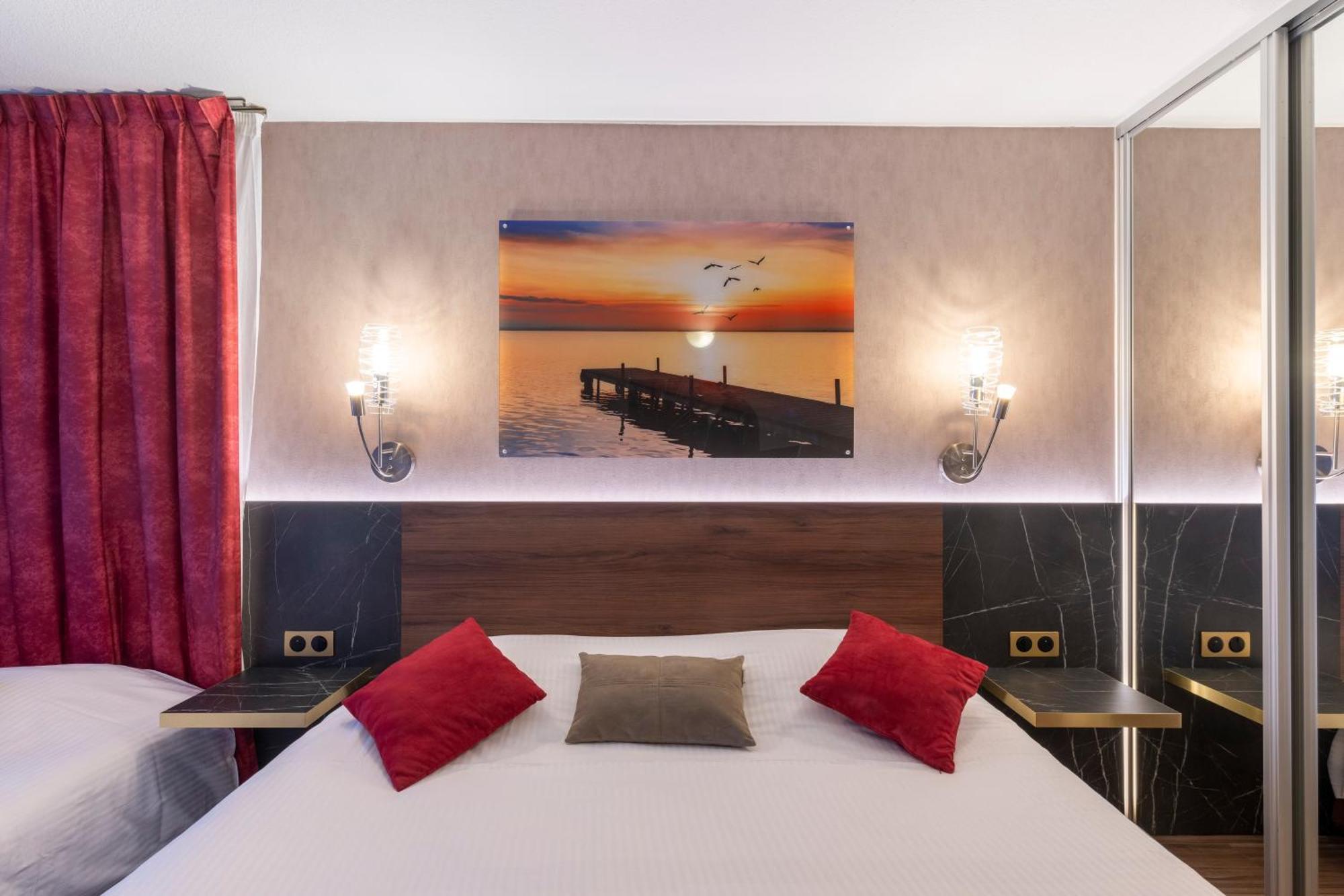 Logis Hotel Arc En Ciel Thonon-les-Bains Habitación foto